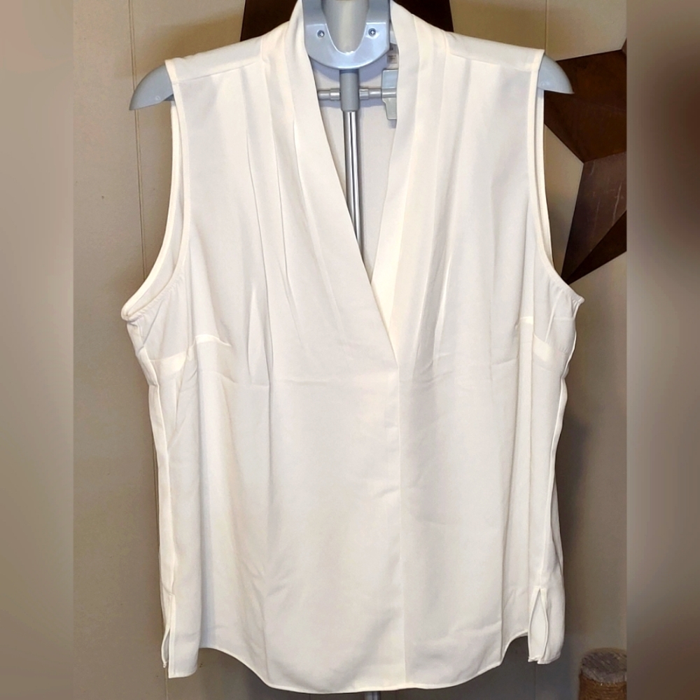 Soft Surroundings white pleated vneck top, 2X. Akira tank